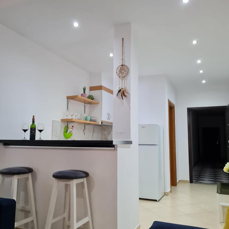 Studio By The Beach - Vlorë Εξωτερικό φωτογραφία
