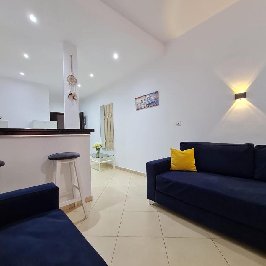Studio By The Beach - Vlorë Εξωτερικό φωτογραφία