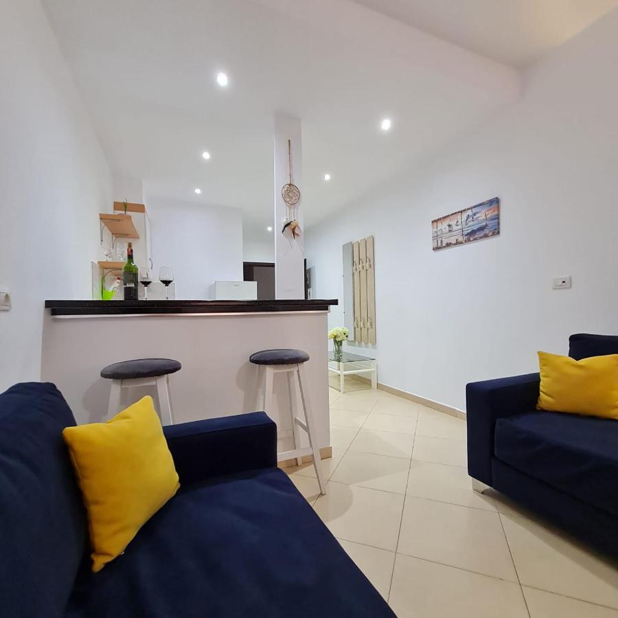 Studio By The Beach - Vlorë Εξωτερικό φωτογραφία