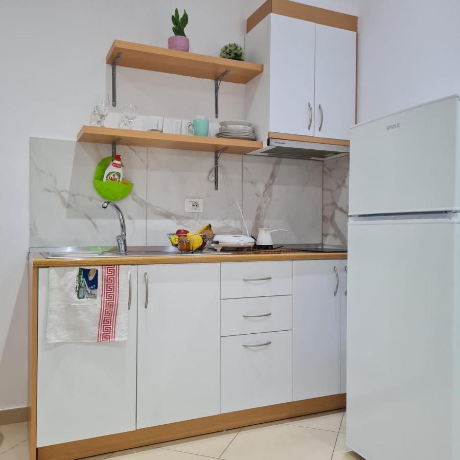 Studio By The Beach - Vlorë Εξωτερικό φωτογραφία