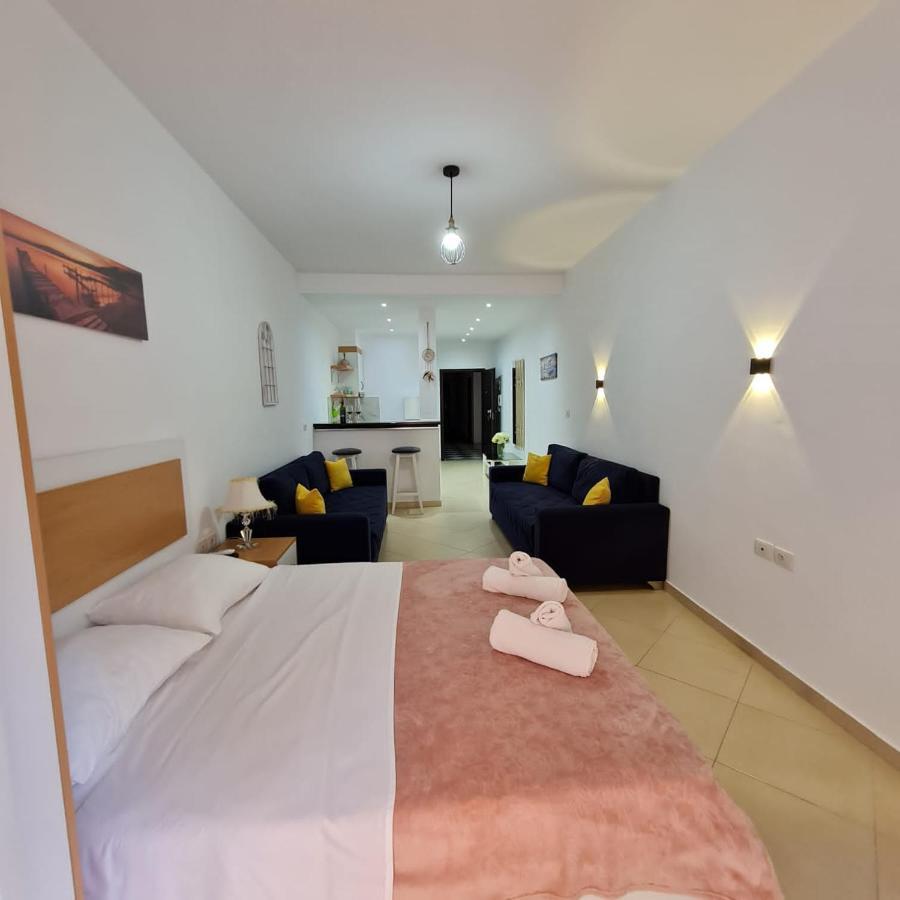 Studio By The Beach - Vlorë Εξωτερικό φωτογραφία