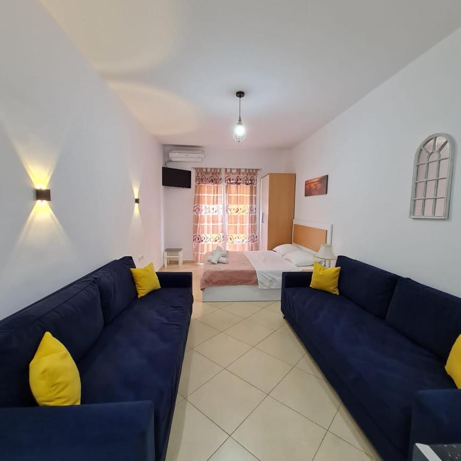 Studio By The Beach - Vlorë Εξωτερικό φωτογραφία